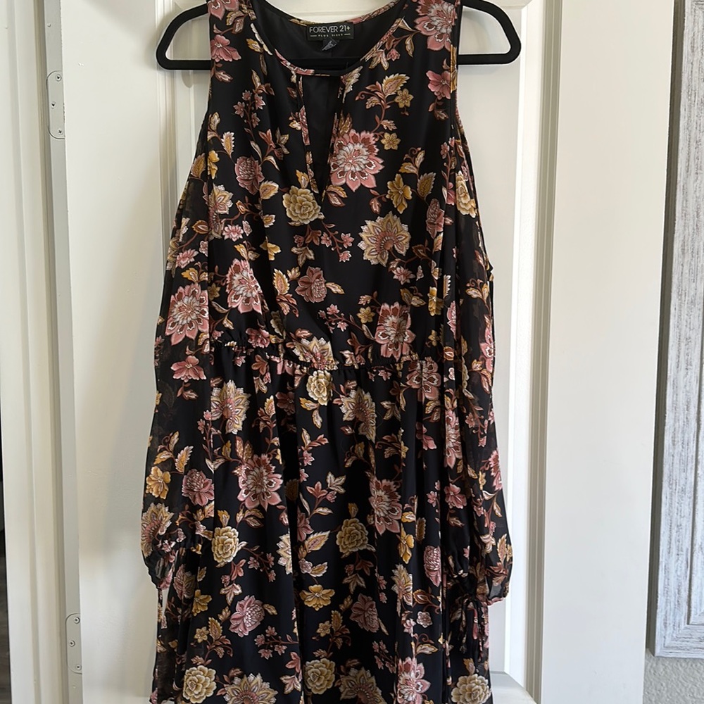 Cold Shoulder long sleeve Dress